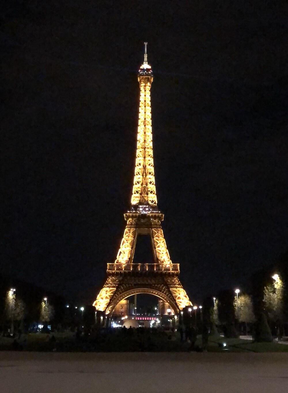 Eiffel Tower night